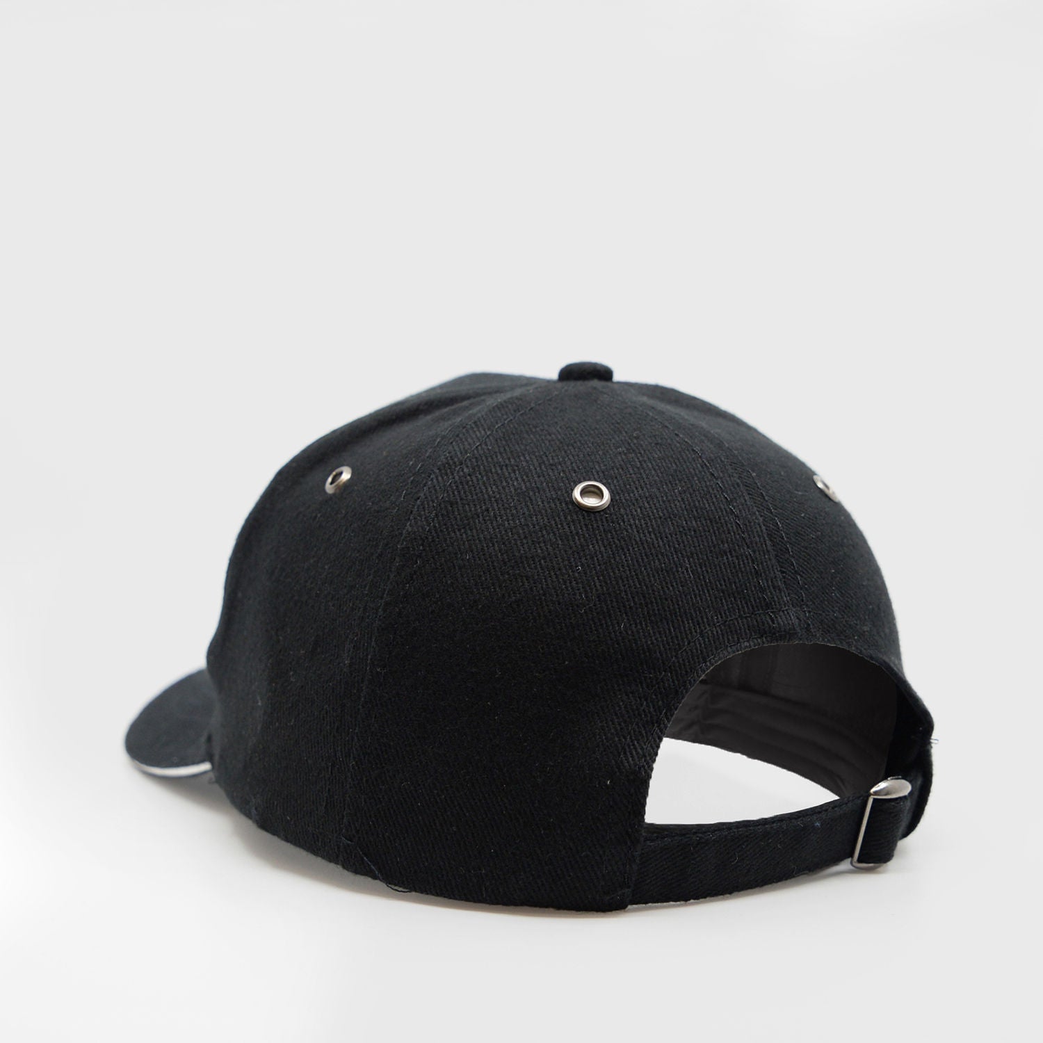 M6001 Headwear24 Metal Sandwich Peak