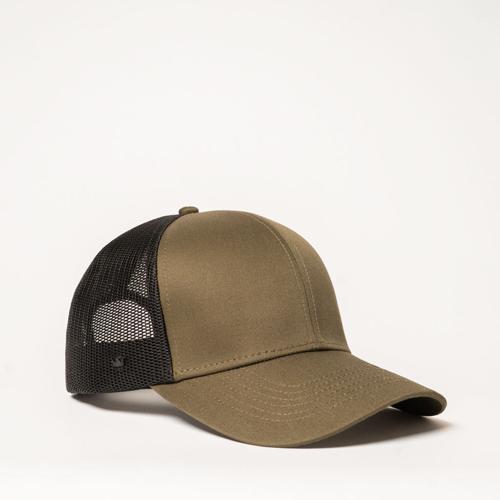 UC25600 UFlex Classic Ultra-lite 6 Panel Trucker Cap
