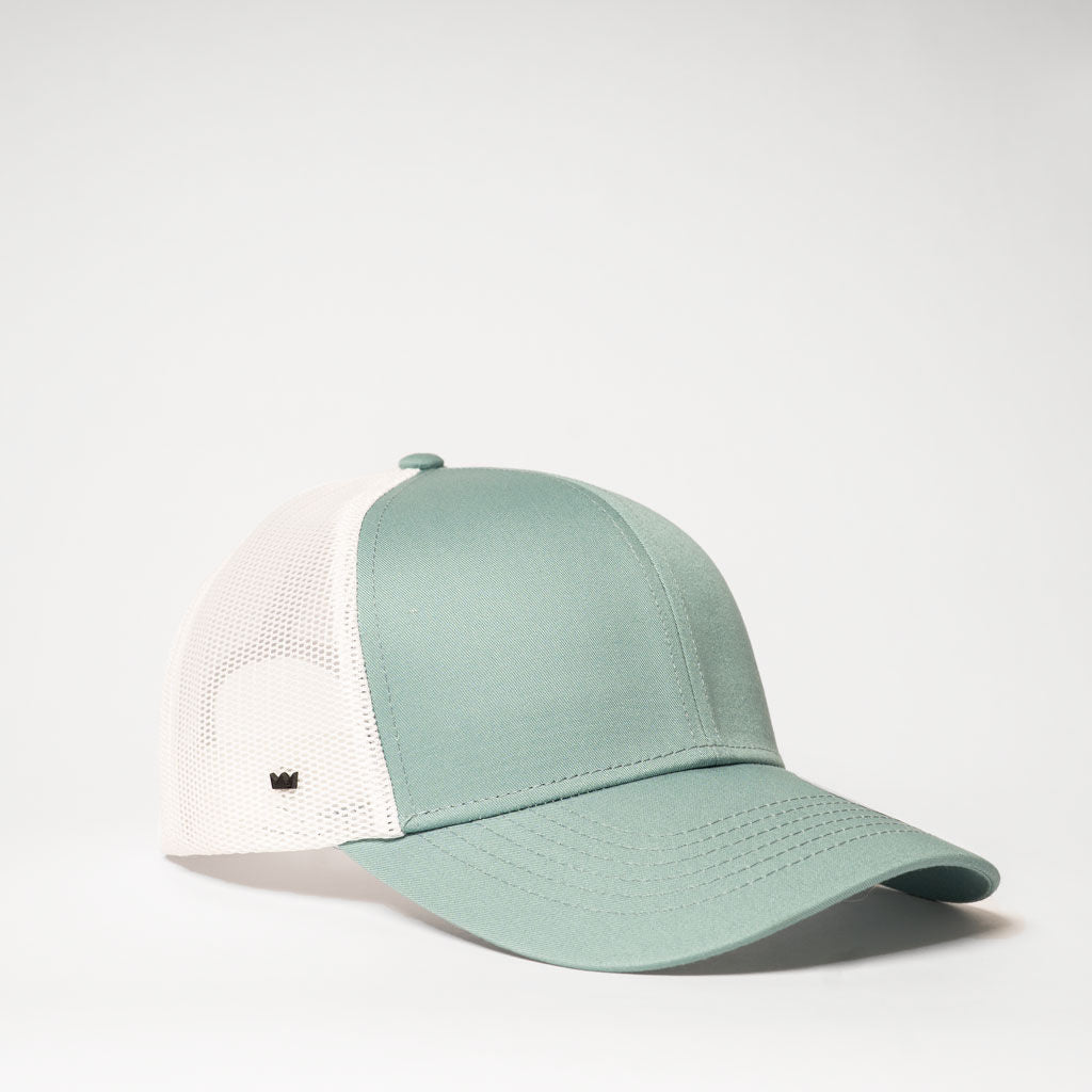 UC25600 UFlex Classic Ultra-lite 6 Panel Trucker Cap